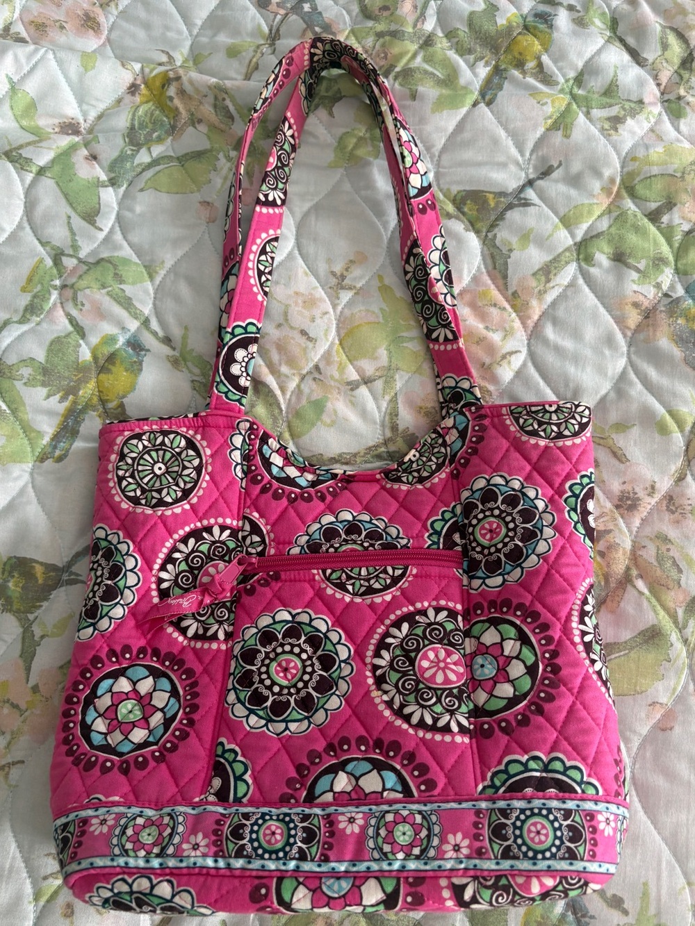 Vera Bradley Quilted Tote Bag in Retired Cupcakes Pink Pattern Preppy Y2K